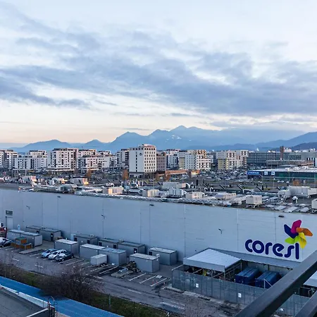 Luxury Collection Flats In Centre Of #beautiful #brasov At #coresi Mall * 布拉索夫