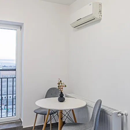 Luxury Collection Flats In Centre Of #beautiful #brasov At #coresi Mall Apartamento *