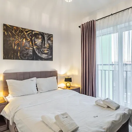 Luxury Collection Flats In Centre Of #beautiful #brasov At #coresi Mall Apartamento *